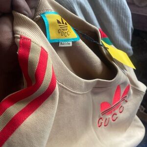 Adidas x GUCCI Small logo Sweater Size L